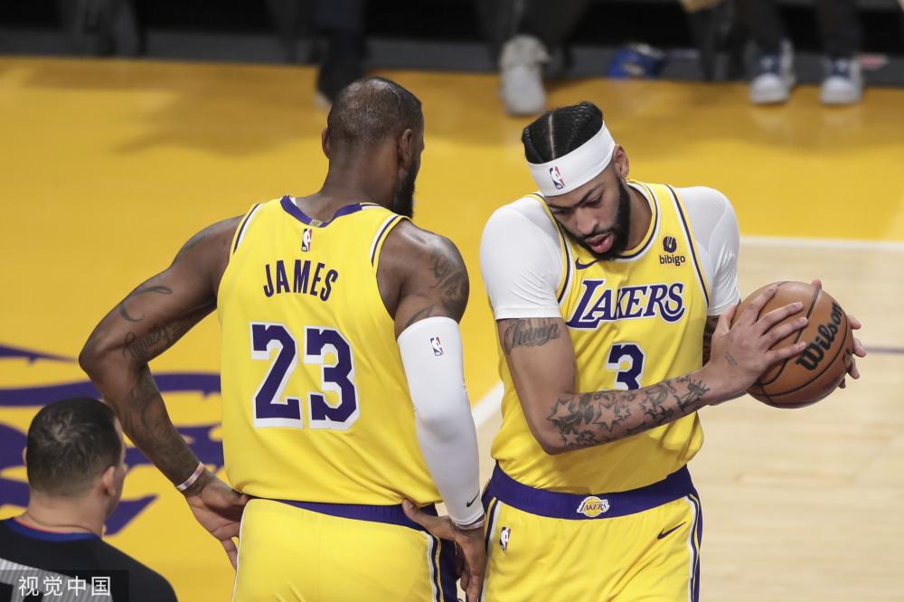 由于其独特 由于其独特