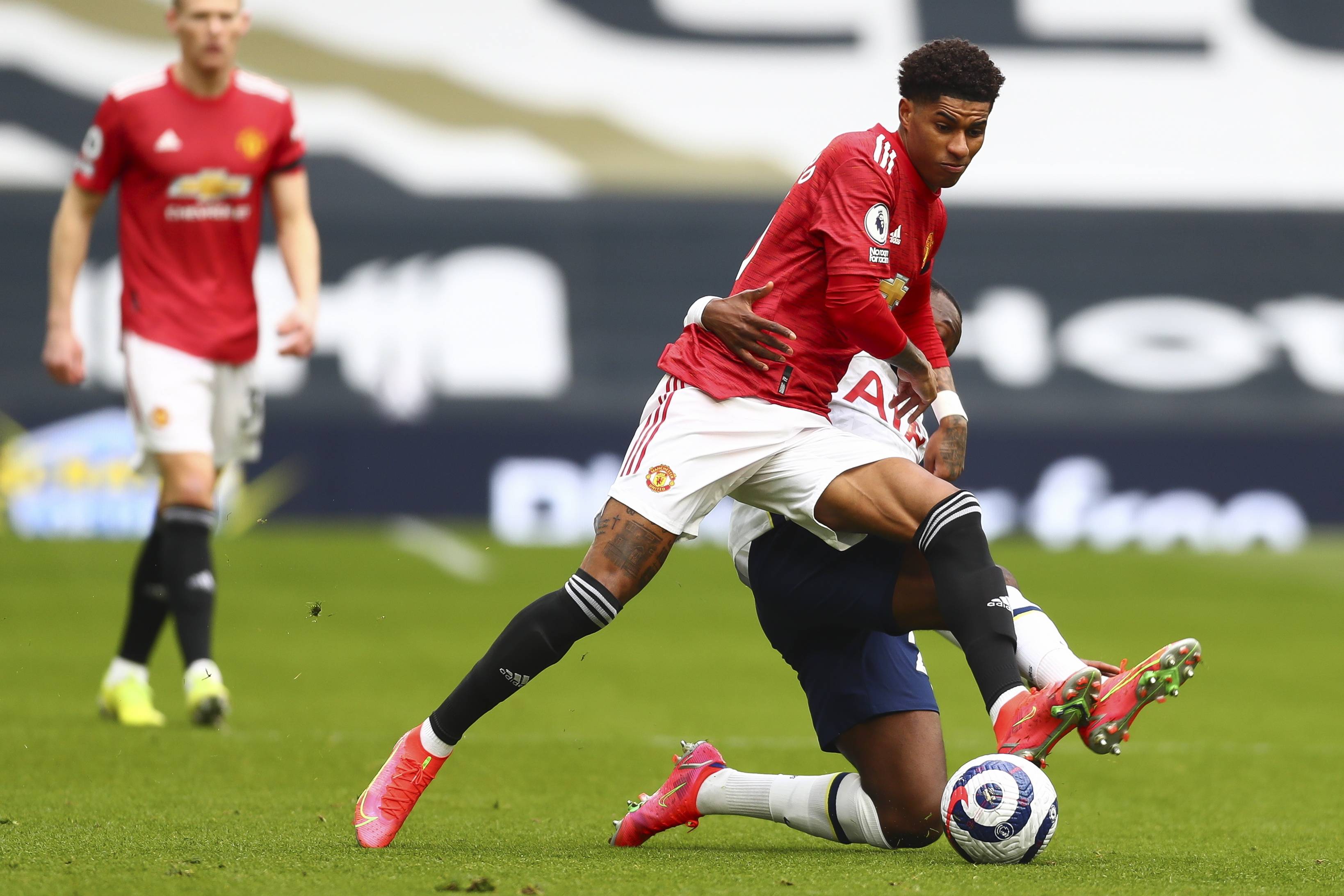 总监会为梯 总监会为梯